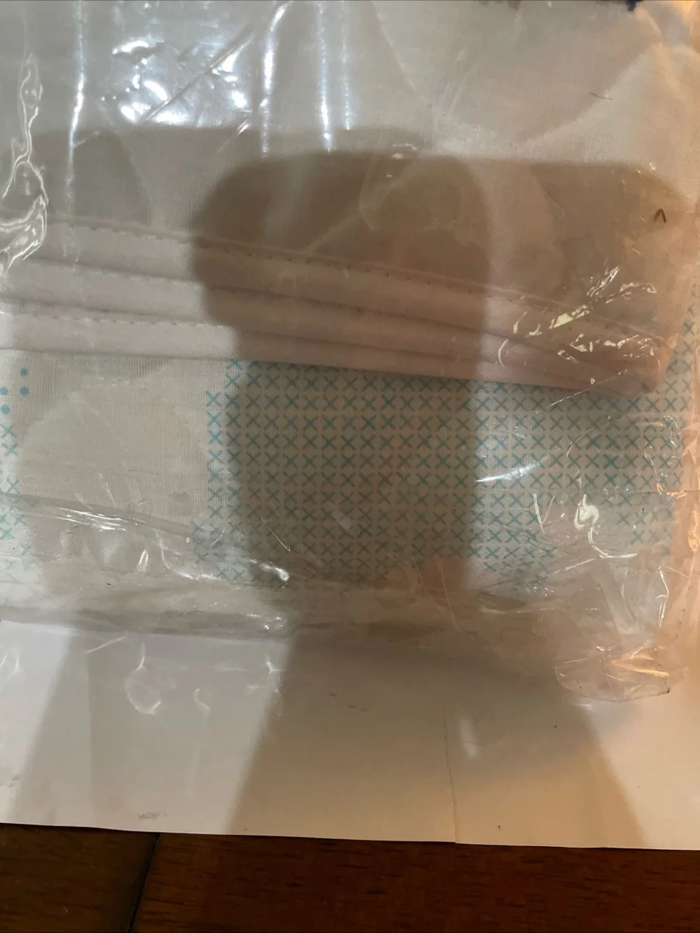 Janlynn printed cross